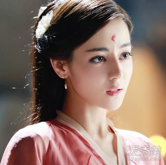 迪丽热巴为什么叫绿巴 迪丽热巴为什么叫驴巴