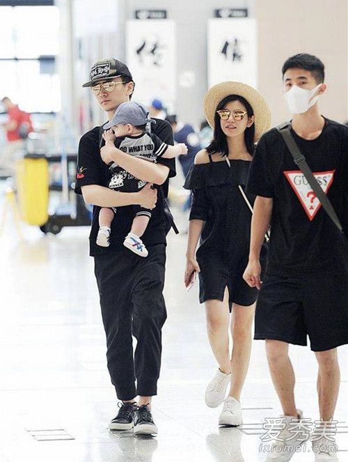 陈妍希儿子小星星长什么样 陈妍希儿子小星星正面照