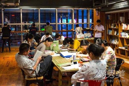 共享书店亮相合肥 共享书店租书多少钱 共享书店有什么服务