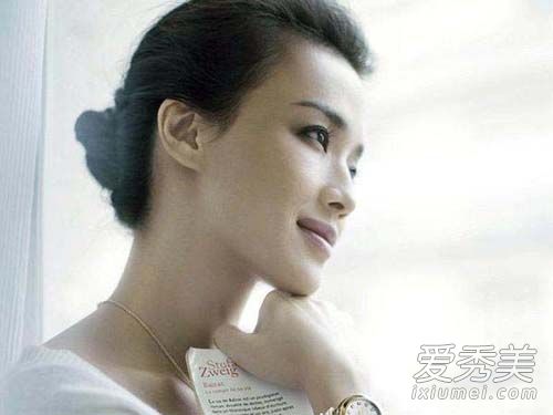 舒淇抱娃自侃搬货 舒淇是想生娃了吗 舒淇准备什么时候生娃