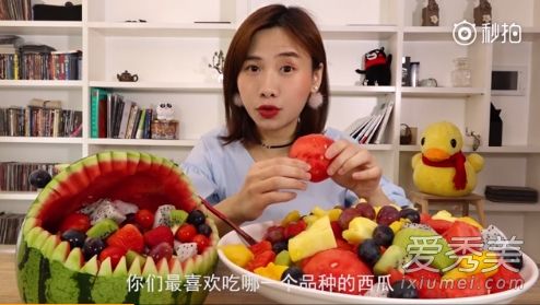 大胃密子君微博昵称叫什么?密子君微博地址照片资料介绍