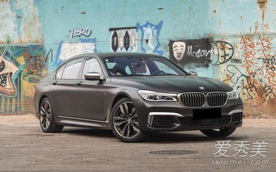 我的前半生主演开的什么车 贺函的车真的100多万吗