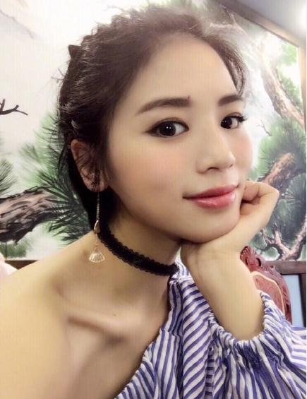 快女黄英老公是谁 快女黄英老公曹帅身高照片个人资料