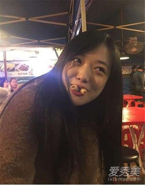 崔雪莉的ins诡照事件怎么回事 雪莉没穿内裤是真的吗