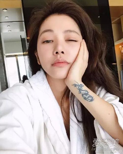 许路儿是谁 许路儿年龄个人资料 许路儿是怎么保养的