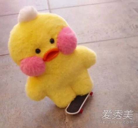 玻尿酸鸭是哪个国家的 cafemimi玻尿酸鸭价格