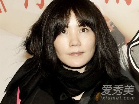 退出娱乐圈的明星们 哪些明星退出娱乐圈