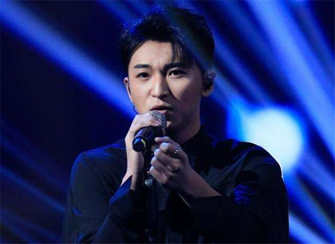 中国好声音陈其楠哪里人 个人资料揭晓竟是退伍兵哥哥