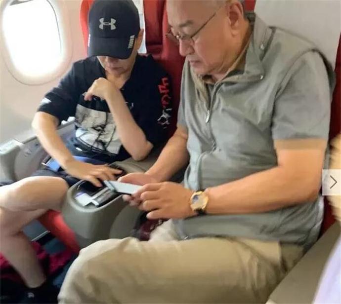 宋丹丹自曝明年退休 称自己已年近60退休是个完美的选择