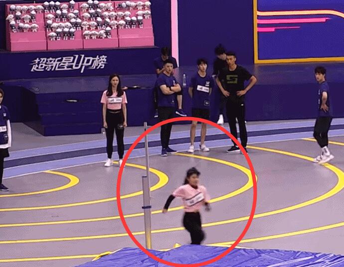 赖美云跳高 赖美云真实身高曝光为什么说是二次元少女