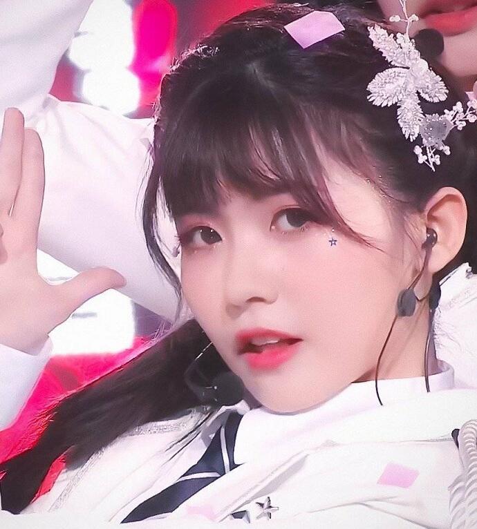 赖美云跳高 赖美云真实身高曝光为什么说是二次元少女