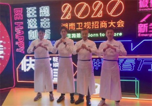鲜厨100是什么节目 鲜厨100有哪些嘉宾