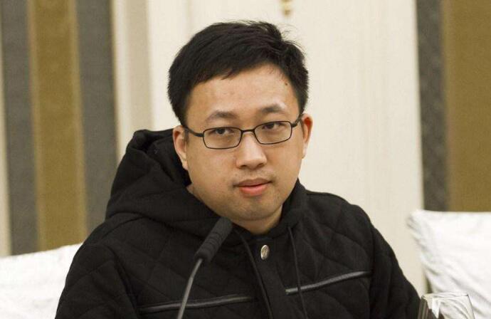 于正曝演员不敢演戏 揭秘于妈说的男演员是不是黄晓明