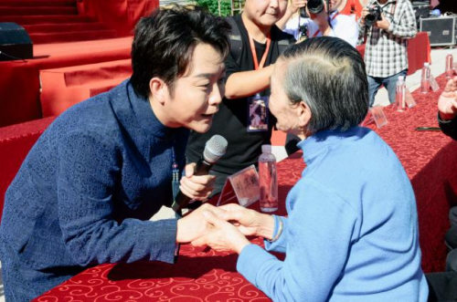 “寻梦昭君，重回故里”李玉刚《昭君出塞》发布盛典圆满举行