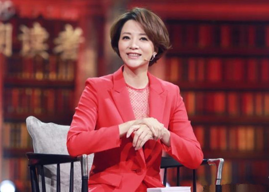 谢娜兼任央视主持 这到底是怎么回事？