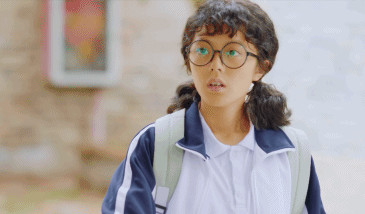 赵今麦丑女造型大曝光 网友直呼不愿再看泡面头！