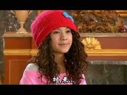 赵今麦丑女造型大曝光 网友直呼不愿再看泡面头！