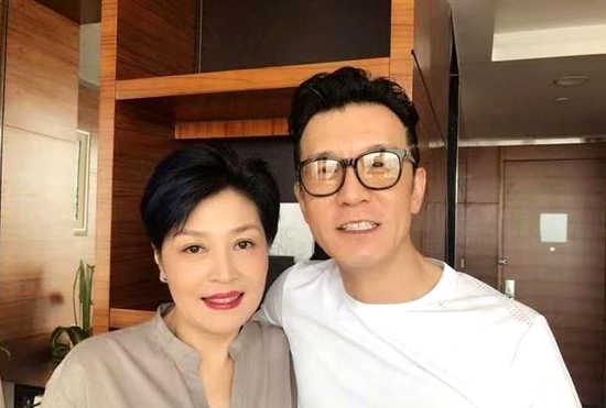 哈文发文悼念李咏怎么回事？终于真相了,原来竟是这样！