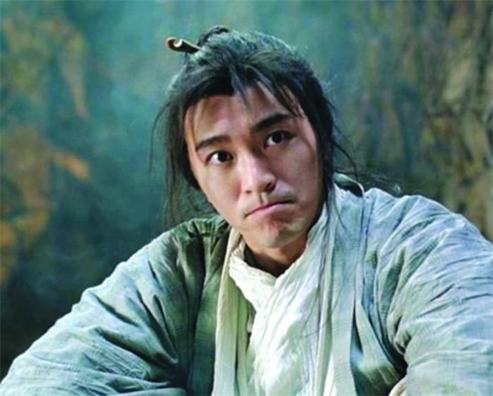 周星驰为什么终身不娶 星爷多年不婚让人心疼