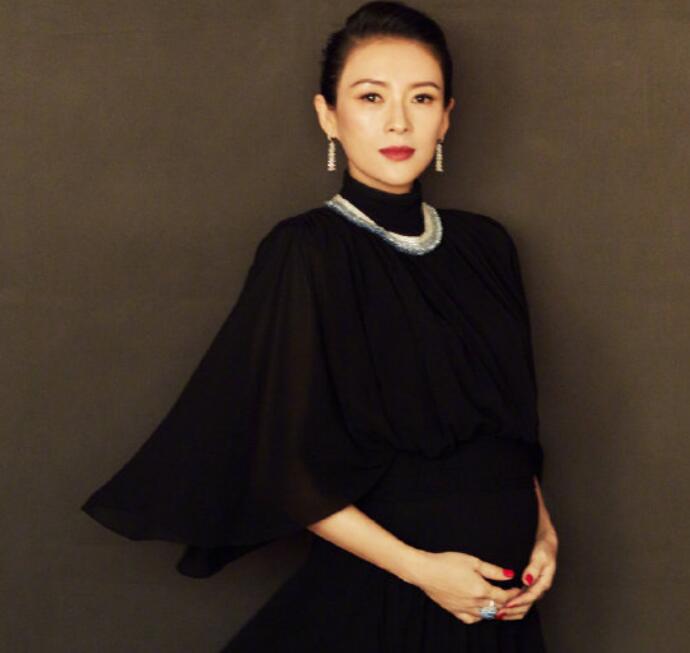 章子怡承认怀二胎 章子怡状态超好大方晒孕照怀孕几个月了