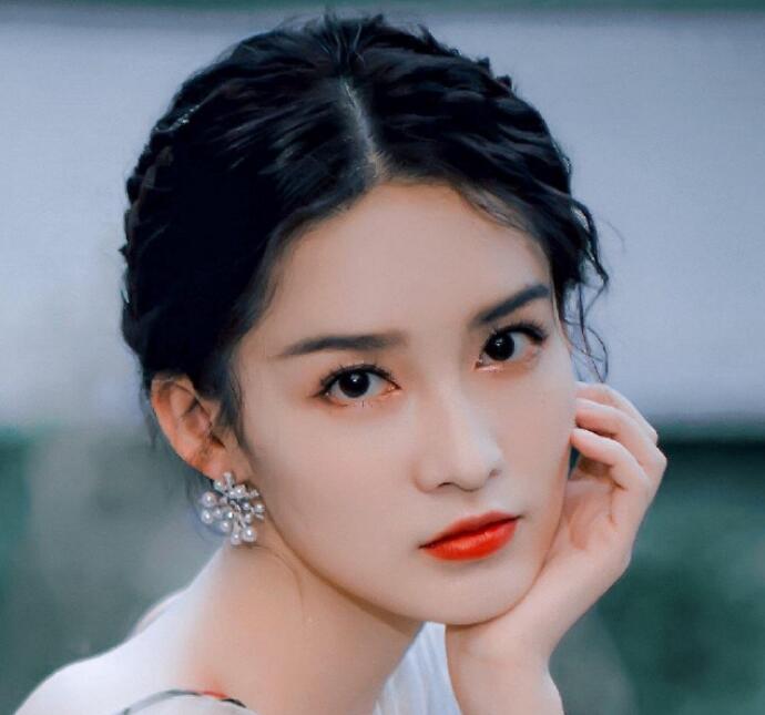 李沁金鹤奖 揭露李沁凭什么能获得最佳女配角奖原因曝光
