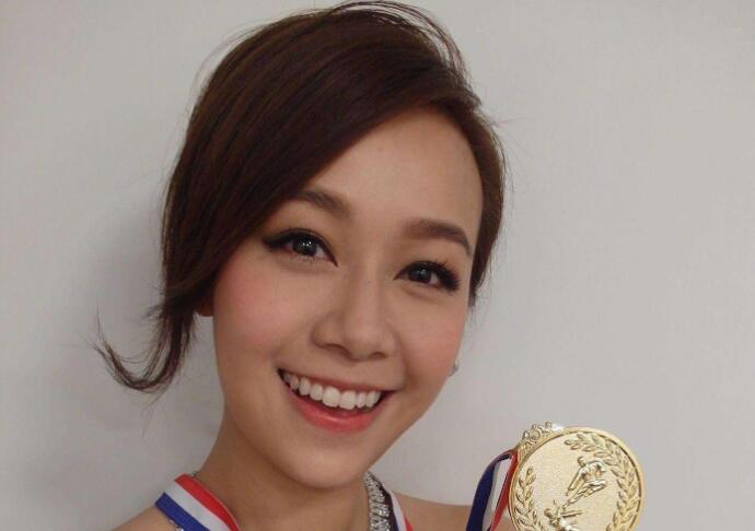 黄心颖姐姐否认卖房救妹 详细情况曝光妹妹怀孕了吗