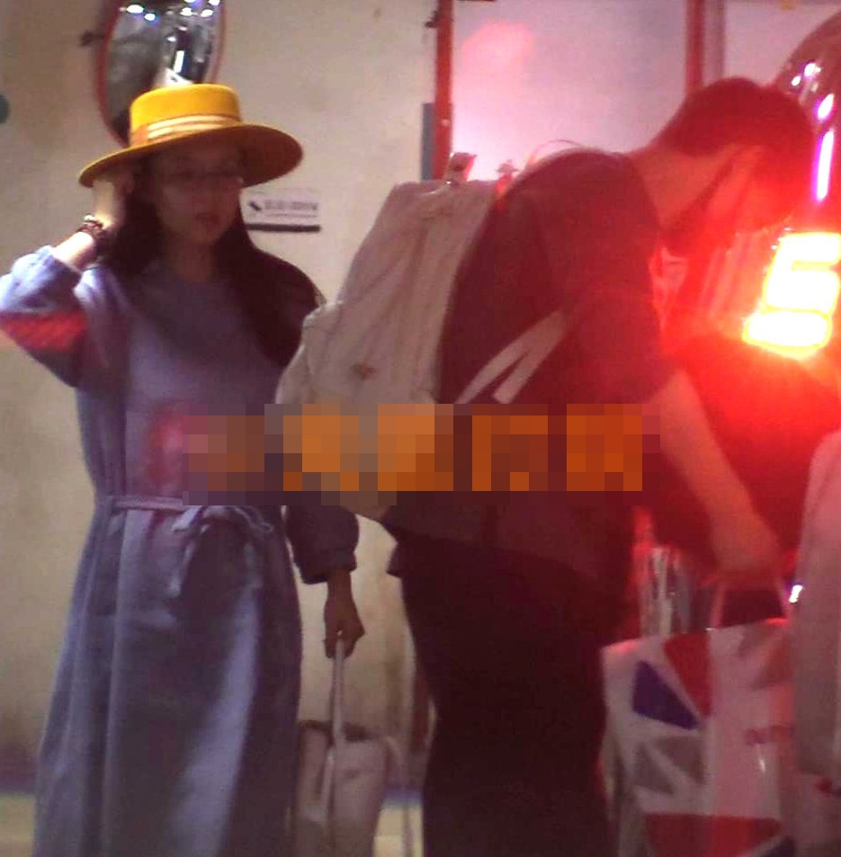 疑似吴倩张雨剑恋情曝光 两人同返家中过夜被拍