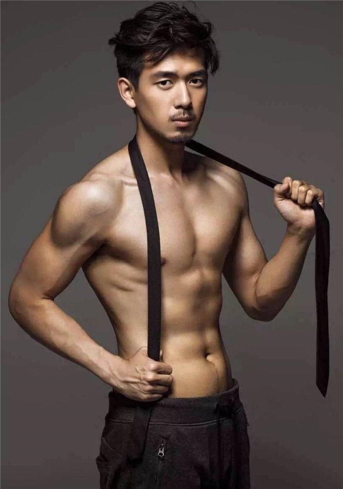 李现哭戏被批尬演 观众差点被李现哭戏给吓哭
