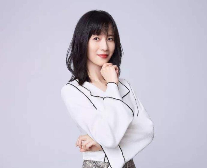 papi酱怀孕什么情况 揭露papi酱怀孕多久了结婚多年终于当妈
