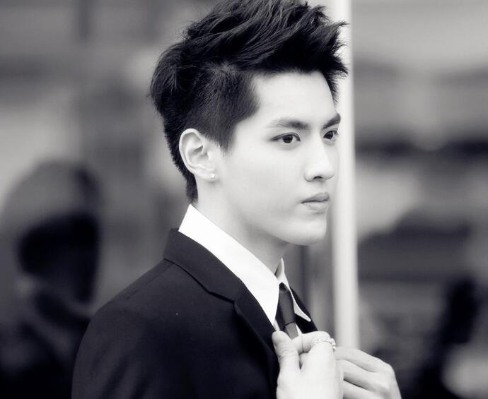 吴亦凡摩西摩西是什么梗 网传疑似吴亦凡和女子录音曝光真的吗