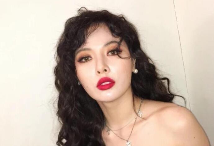 泫雅救助流浪猫 详细情况曝光姐姐人美心善