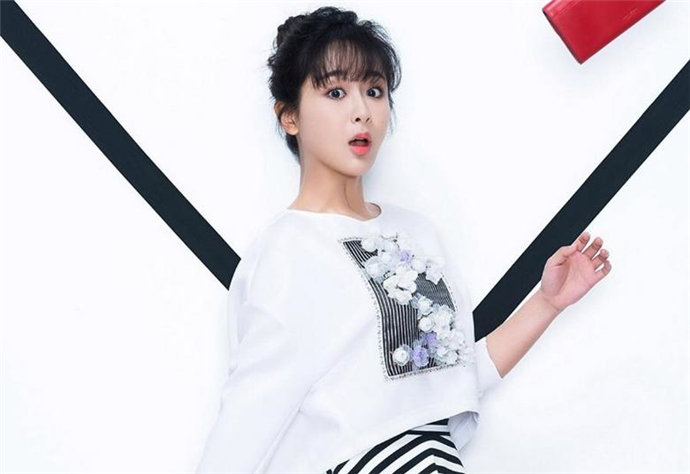 杨紫家庭背景是怎样的 杨紫父母职业曝光令人肃然起敬
