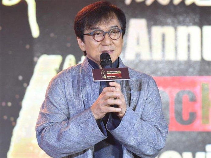 成龙公布三部新片 这么多部作品成龙吃得消吗太拼了