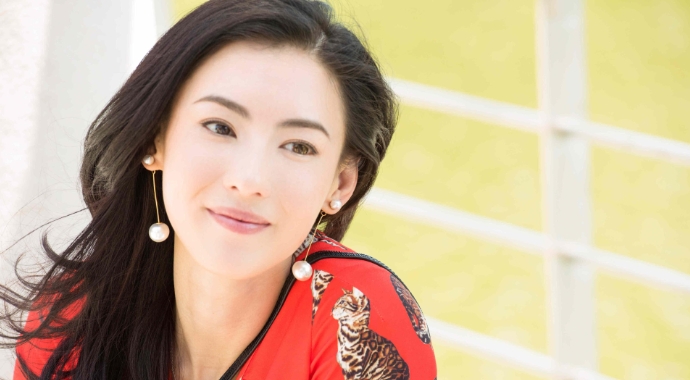 张柏芝学生时期证件照 张柏芝真是从小美到大令人羡慕