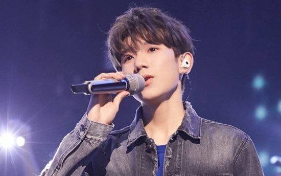 王源登朝闻天下什么情况？