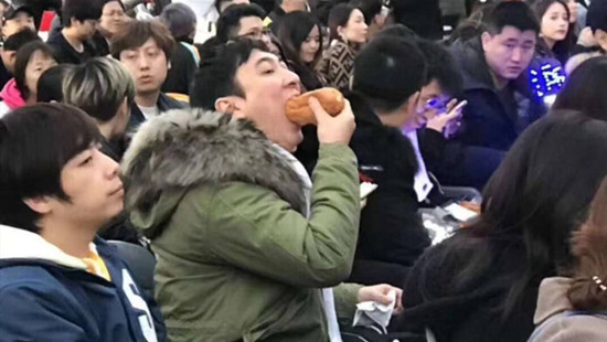 王思聪再收三条限制消费令是什么情况？