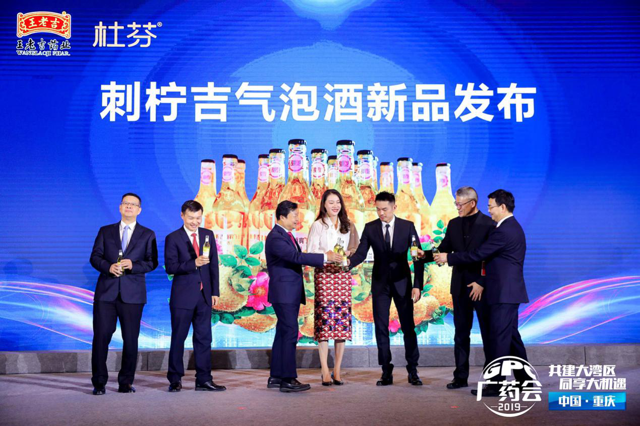 跨界母婴，林丹这回又破次元壁了！