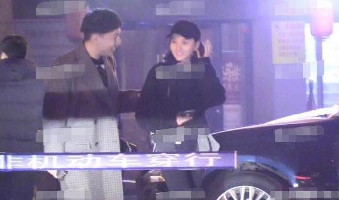 宋祖儿恋情疑曝光 神秘男身份被扒是时尚博主包先生在一起了吗