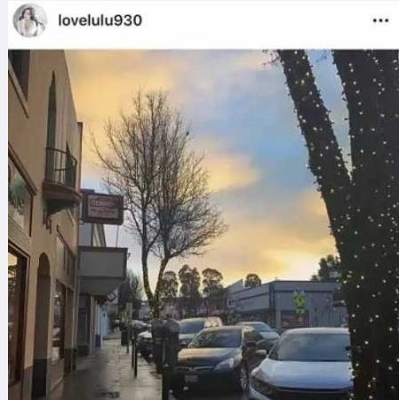 李小璐秒删旅游照 网友扒出一个细节有亮点