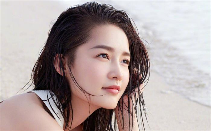 李沁的男朋友叫什么 李沁谈恋爱了没男朋友是谁