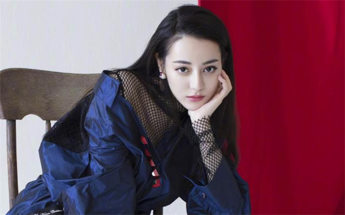 迪丽热巴全名叫什么 热巴父母是做什么的