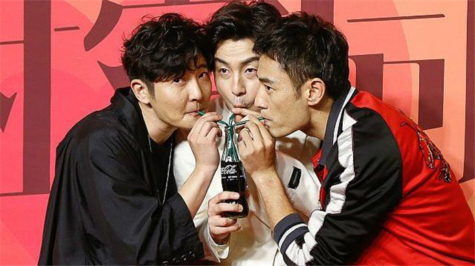 郭京飞雷佳音李光洁组合 为什么叫老年tfboys
