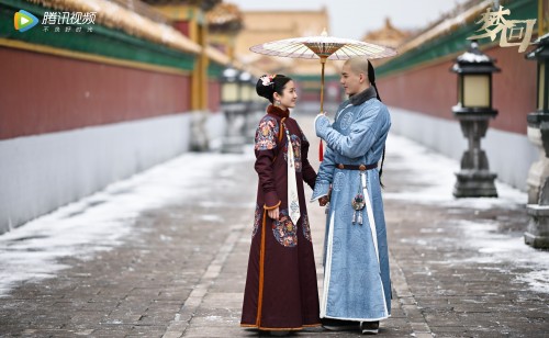 李兰迪太难了!网剧《梦回》今晚播出 解锁高甜多角恋