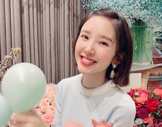 唐艺昕怀孕多久了 唐艺昕预产期是什么时候孩子是男是女