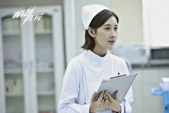 《极速救援》收视创高 演员亦瑶用心诠释角色