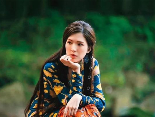 许玮甯再被曝与摄影师男友结婚