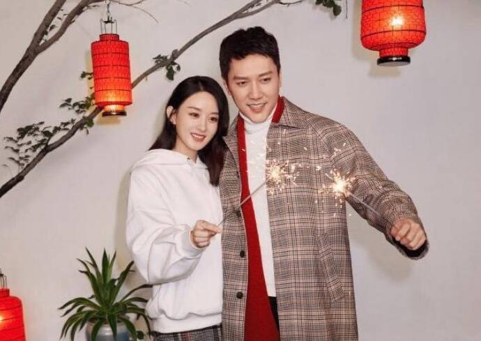 赵丽颖冯绍峰同框海报 夫妻甜蜜秀恩爱羡煞旁人