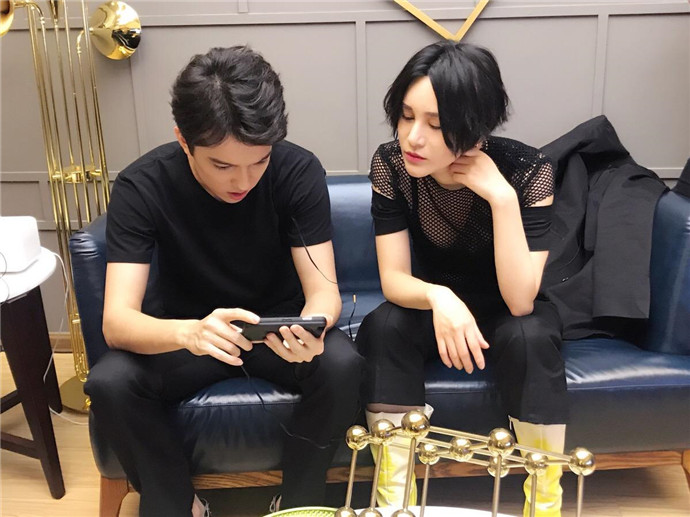迪玛希女朋友是谁 迪玛希绯闻女友正面照曝光