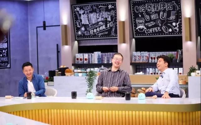 慕了!这些明星老总可以在线吐槽