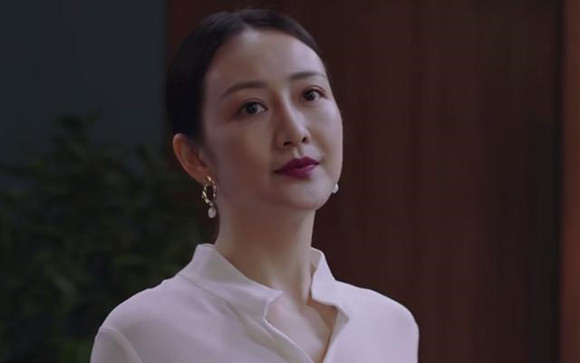 《精英律师》王晓晨饰演的蓝兰结局是怎么样的？
